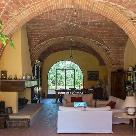Podere La Casa Palaia