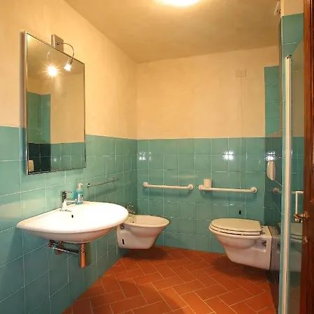 Podere La Casa Farm stay Palaia