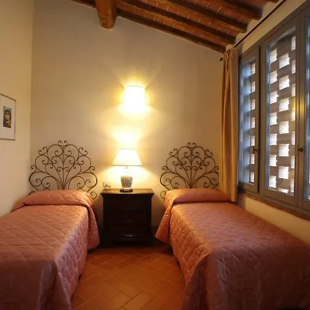 Podere La Casa Farm stay *